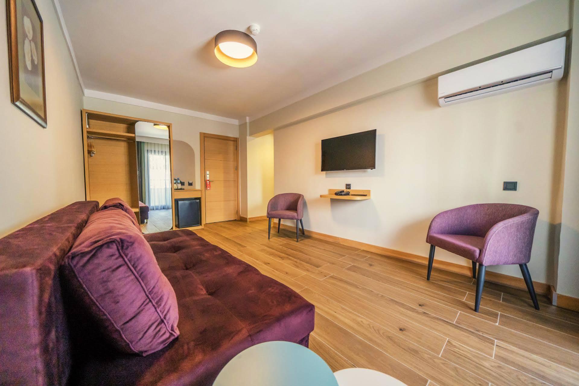 Marmaris Random Rooms By Lookbookholiday Екстер'єр фото